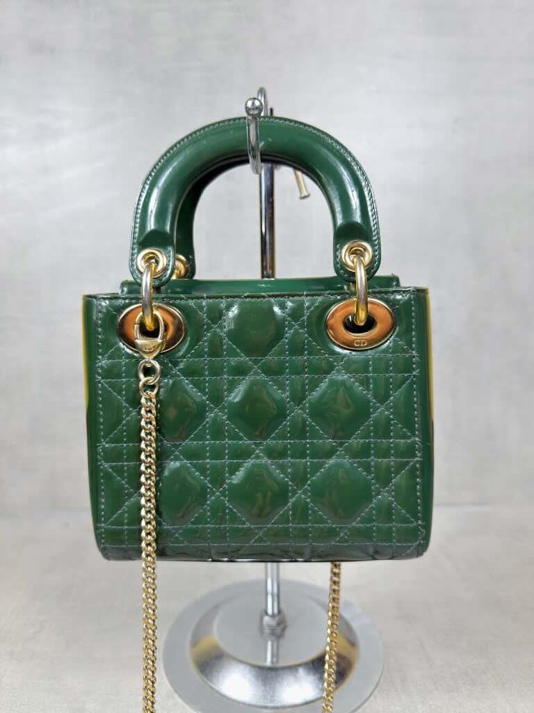 LADY DIOR MINI FLAP (Category: Cross-body Bags) located in Subic. Submitted by 2ndstreet.archives (Listing ID 1463986086, Image 2). Description: Includes CERT of Authenticity Original dustbag.