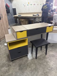 (Category: ) located in . Submitted by edward_lcf_furniture_store (Listing ID 1463980790, Image 1). Description: .