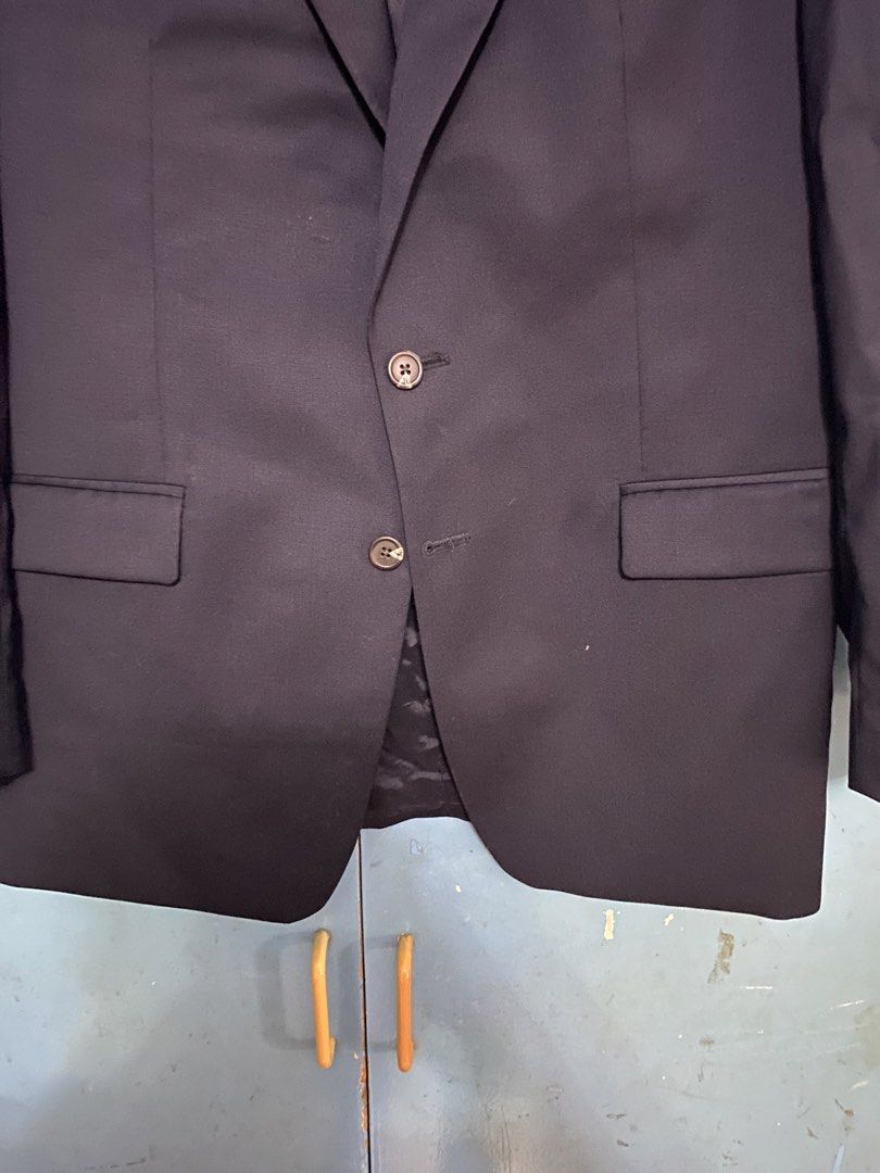 LAUREN by Ralph Lauren Coat (Category: Coats, Jackets and Outerwear) located in Quezon City. Submitted by elmiras_closet (Listing ID 1464023068, Image 2). Description: from US Balikbagan box very good xonsition No flaws or issue Original appar .