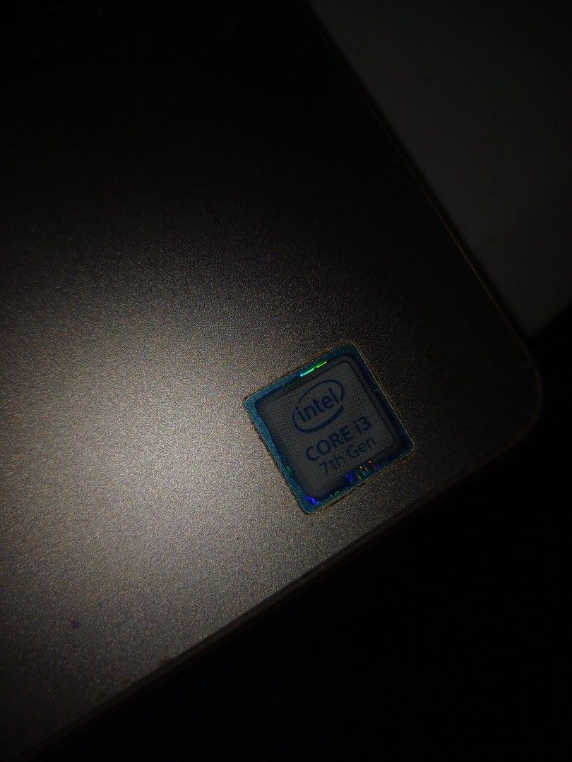LENOVO laptop ideapad 710s (Category: Laptops & Notebooks) located in Manila. Submitted by choco.cobrador_30 (Listing ID 1464086034, Image 3). Description: Laptop for students Up for nego Needs to be fixed.