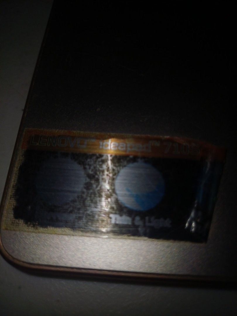LENOVO laptop ideapad 710s (Category: Laptops & Notebooks) located in Manila. Submitted by choco.cobrador_30 (Listing ID 1464086034, Image 2). Description: Laptop for students Up for nego Needs to be fixed.