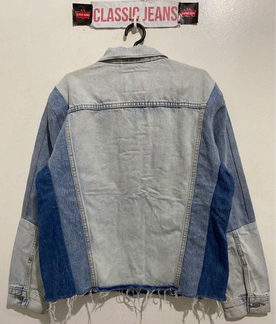 levis patchwork jacket size medium (Category: Coats, Jackets and Outerwear) located in Taguig. Submitted by cjphvip (Listing ID 1464104506, Image 2). Description: LEVIS PATCH WORK FOR HER🌹 size medium on tag 20 x 24 9.5 / 10 condition need wash unisex ₱1500.