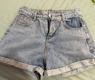 (Category: ) located in . Submitted by shuartcake (Listing ID 1464024232, Image 1). Description: .