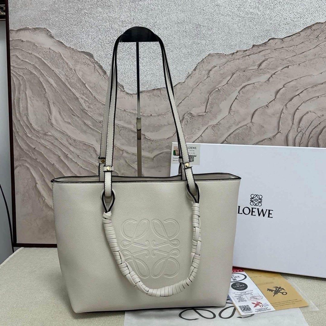 Loewe Anagram tote bag (Category: Tote Bags) located in Quezon City. Submitted by stuffs.hellyy (Listing ID 1464045437, Image 2). Description: Size:16 inches With box .