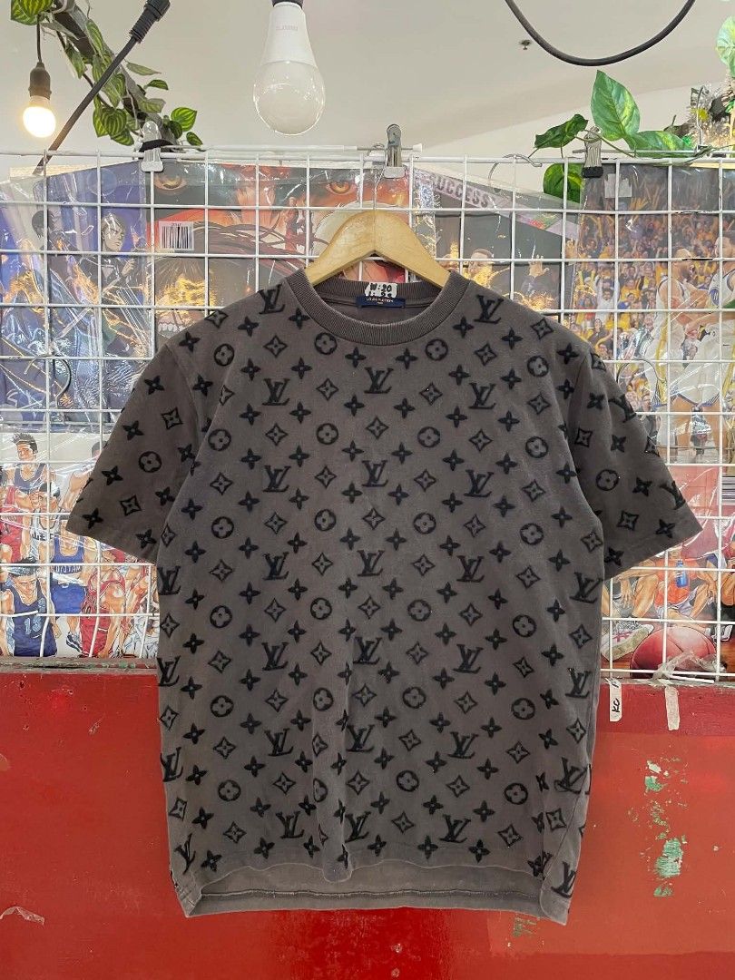 Louis Vuitton Monogram All Over T-Shirt (Category: Luxury Apparel) located in Cainta. Submitted by mariss.luxx (Listing ID 1464013567, Image 1). Description: - Grey t-shirt with all-over LV monogram pattern - Black print - Short sleeves - Crew neck - Comfortable fit for casual wear.