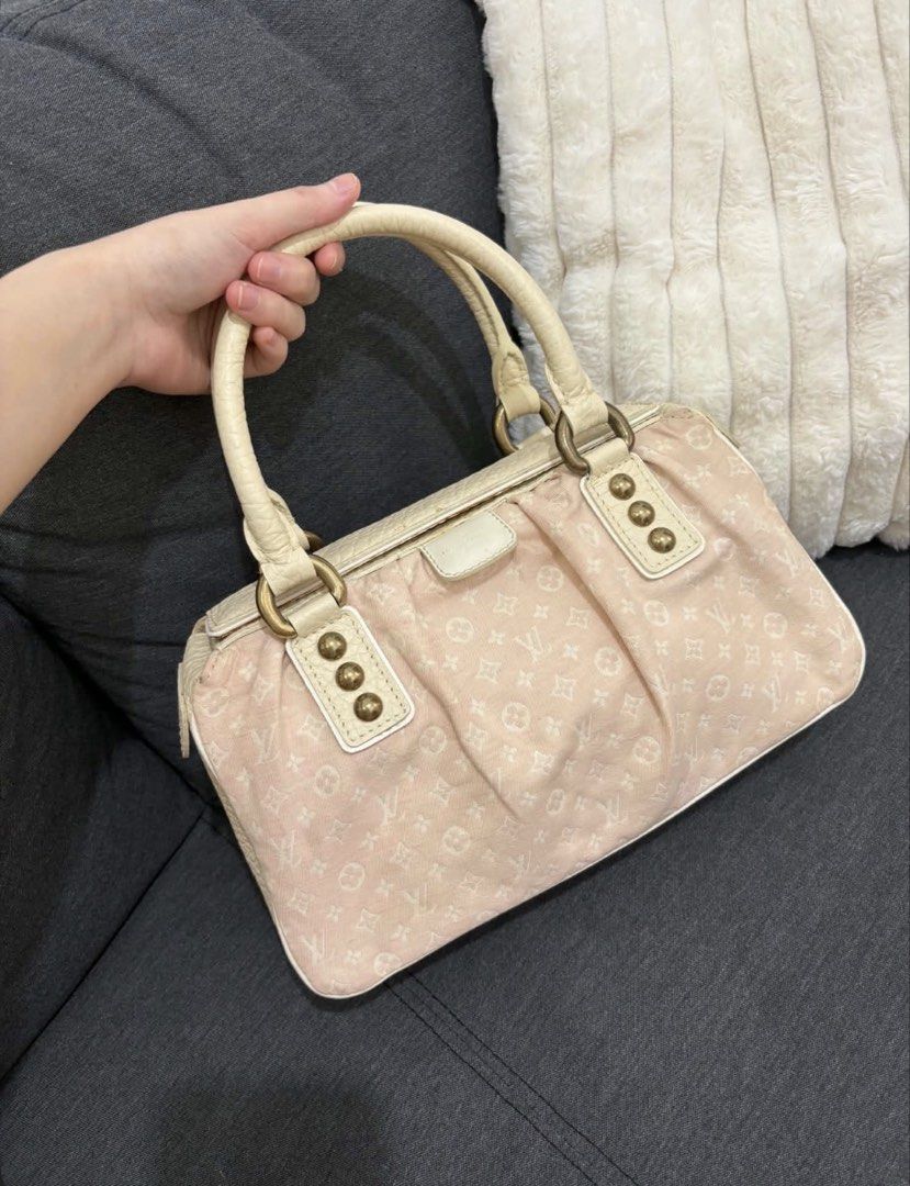 Louis Vuitton Monogram Mini HL Speedy Bag Pink (Category: Luxury Bags & Wallets) located in Manila. Submitted by maglips (Listing ID 1464062011, Image 1). Description: Lowest price guaranteed! Money back if proven fake. ;).