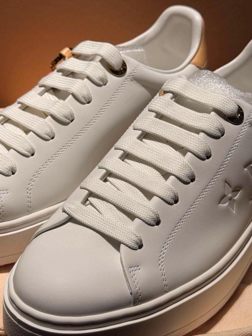 Louis Vuitton Time Out WMNS (Category: Sneakers) located in Cavite. Submitted by abadsarah (Listing ID 1464019726, Image 3). Description: 100% Original Luxury Louis Vuitton Brand: Louis Vuitton Model: Louis Vuitton Time Out WMNS Size: 37 Color: White / Pink Condition: Never been used Original Price: P76,500 (with Receipts) Price is still negotiable Bought at Solaire, Parañaque .