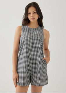 (Category: ) located in . Submitted by shopforprelovedclothes (Listing ID 1463981319, Image 1). Description: .