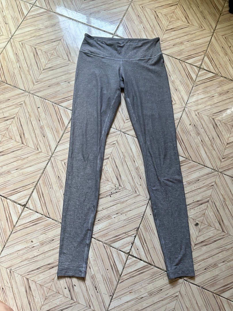 Lululemon Grey Leggings Size 6 (Category: Activewear) located in Angeles City. Submitted by alejeong27 (Listing ID 1463968878, Image 1). Description: - Grey Lululemon Leggings - High-Waisted Style - Comfortable for Workouts or Lounging - Size 6 - Lululemon Logo on Waistband and Leg Cuff - Ideal for Everyday Wear.