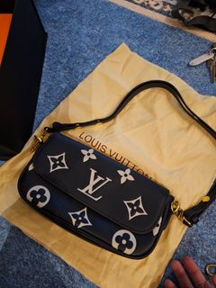 (Category: ) located in . Submitted by hellopreloved80 (Listing ID 1464025011, Image 1). Description: .