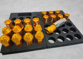 （分類：）位於 。 由 354619 提交（商品編號 1463987286，圖片 1）。簡介： 。