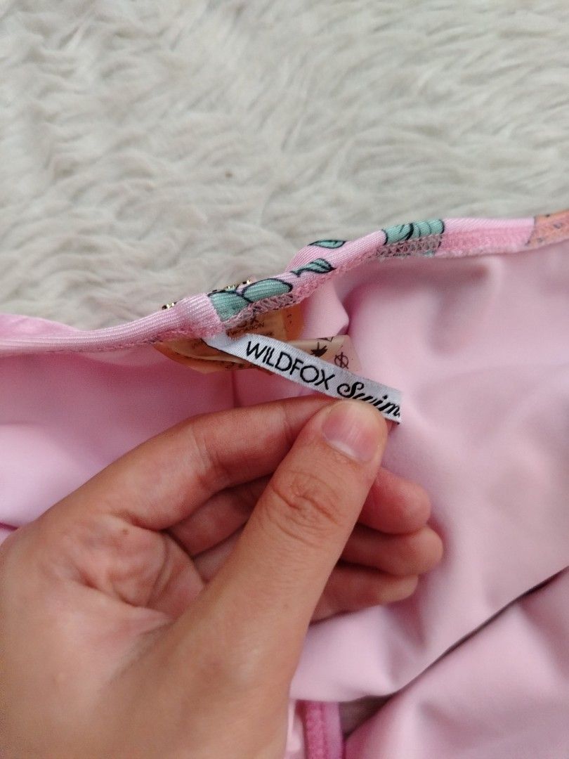 (M) Wildfox One Piece Swimsuit (Category: Bikinis & Swimsuits) located in Paranaque City. Submitted by closetbykimkirsten (Listing ID 1464031175, Image 3). Description: 🎀Like New🎀 ✨Brand: Wildfox Swim ⚡No Pads 🪷Size: Medium 💸Price: P249 (Non Negotiable) ♦️All Items are PRELOVED in good condition. ♦️Please do manage your expectations. ♦️WASH before USE ♦️BUY at your own RISK 🔥NO RETURN NO EXCHANGE POLICY🔥 ⛔BOGUS BUYER/JOY RESERVER will be po