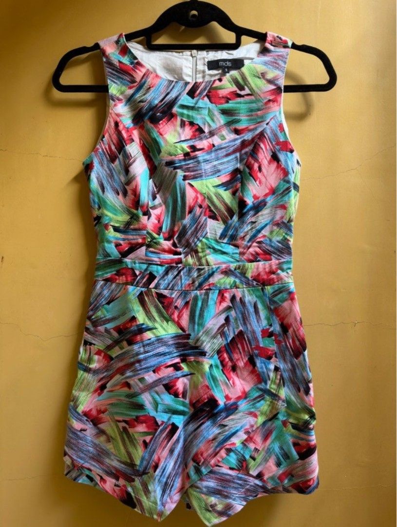 FREE SHIPPING: Mags Abstract Print Romper (Category: Rompers) located in Cebu City. Submitted by deeyhan777 (Listing ID 1463999157, Image 1). Description: 👉 Fun abstract print romper from Mags 👉 Sleeveless design and zip closure at the back 👉 Vibrant colors that stand out 👉 Small on tag but this will fit XXS to XS only since the fabric is not stretchable 👉 No when worn since it doesn't fit me anymore 👉 No flaws 👉 P450 WITH FREE SHIPPING.