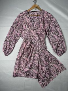 (Category: ) located in . Submitted by thefashiongarage.co (Listing ID 1463946699, Image 1). Description: .