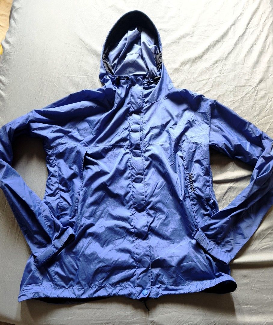 Marmot Blue Lightweight Hooded Rain Jacket (Category: Coats, Jackets and Outerwear) located in Cavite. Submitted by billcleantone (Listing ID 1463992466, Image 2). Description: 500 take all Marmot rain jacket. voyager cotton brown corduroy no issue VGUD condi .