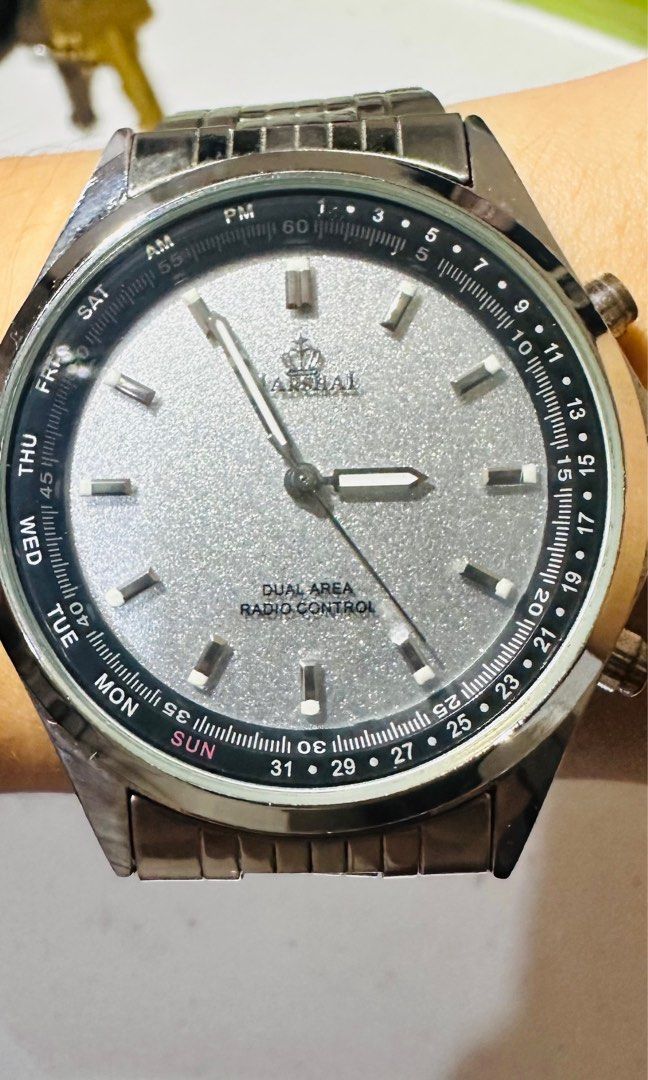 Marshal Original Radio Controlled (Category: Men's Watches) located in Candelaria. Submitted by kabjtc (Listing ID 1464018438, Image 1). Description: Original Dual Area Radio Controlled Working All Stainless Sold as is Hingi ka ng tawad kahit wala kang kasalanan Pm me.