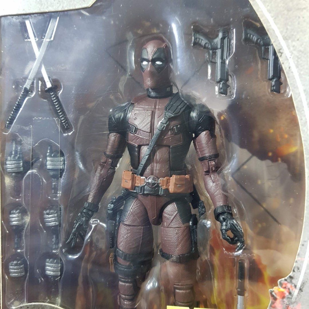 Marvel Legends Series DEADPOOL (Category: Figurines & Statues) located in Quezon City. Submitted by treshermanasonlineshoppe (Listing ID 1464058548, Image 3). Description: 📌 Please Read Before Messaging: I appreciate serious buyers only. ❗ No lowballers – prices are already reasonable. ❗ No excessive questions – if you’re not ready to buy, please don’t waste time. ❗ All photos are posted – kindly refrain from asking for more. ❗️ Pass sa puro kwe