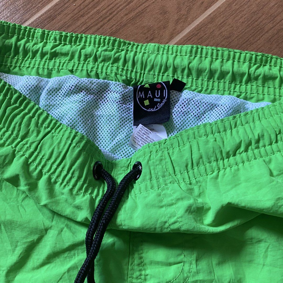 Maui short (Category: Shorts) located in Paete. Submitted by fat.archives (Listing ID 1464076909, Image 3). Description: Dimes Waist 15 Length 12 +sf.
