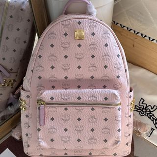 (Category: ) located in . Submitted by fancycollzstore (Listing ID 1463941598, Image 1). Description: .