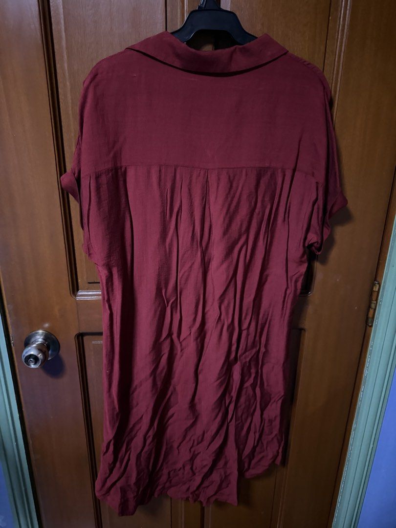 MEMO Red Collared Button-Up Shirt Dress Size S (Category: Dresses) located in Pasig City. Submitted by aprilluxcloset0812 (Listing ID 1464102367, Image 3). Description: - Deep red MEMO shirt dress - Collared neckline with button-up front - Short sleeves with rolled cuffs - Relaxed fit - Ideal for casual wear or layering RFS: decluttering EVERYTHING MUST GO‼️Just make a reasonable offer ❤️ All items ON HAND, handled with love, ready to ship! STORE