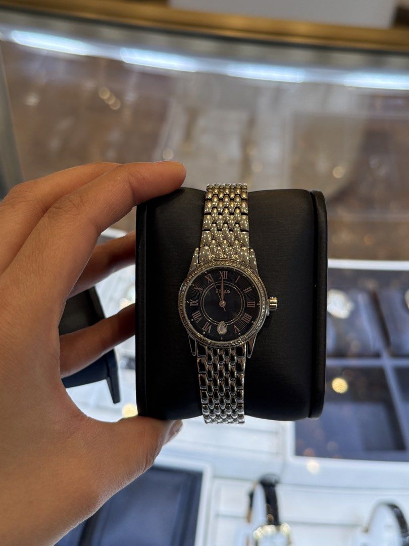 Men & Women Watch Zyros (Category: Women's Watches) located in Quezon City. Submitted by belovedpreloved11 (Listing ID 1464049499, Image 2). Description: Zyros watch From saudi arabia -comes with box & paperbag Dm to order.