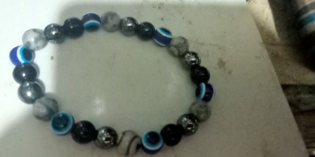 Men's bracelet (Category: Everything Else Others) located in Paranaque City. Submitted by dimaguilaa94969 (Listing ID 1464044889, Image 1). Description: pm if int 09260966619.