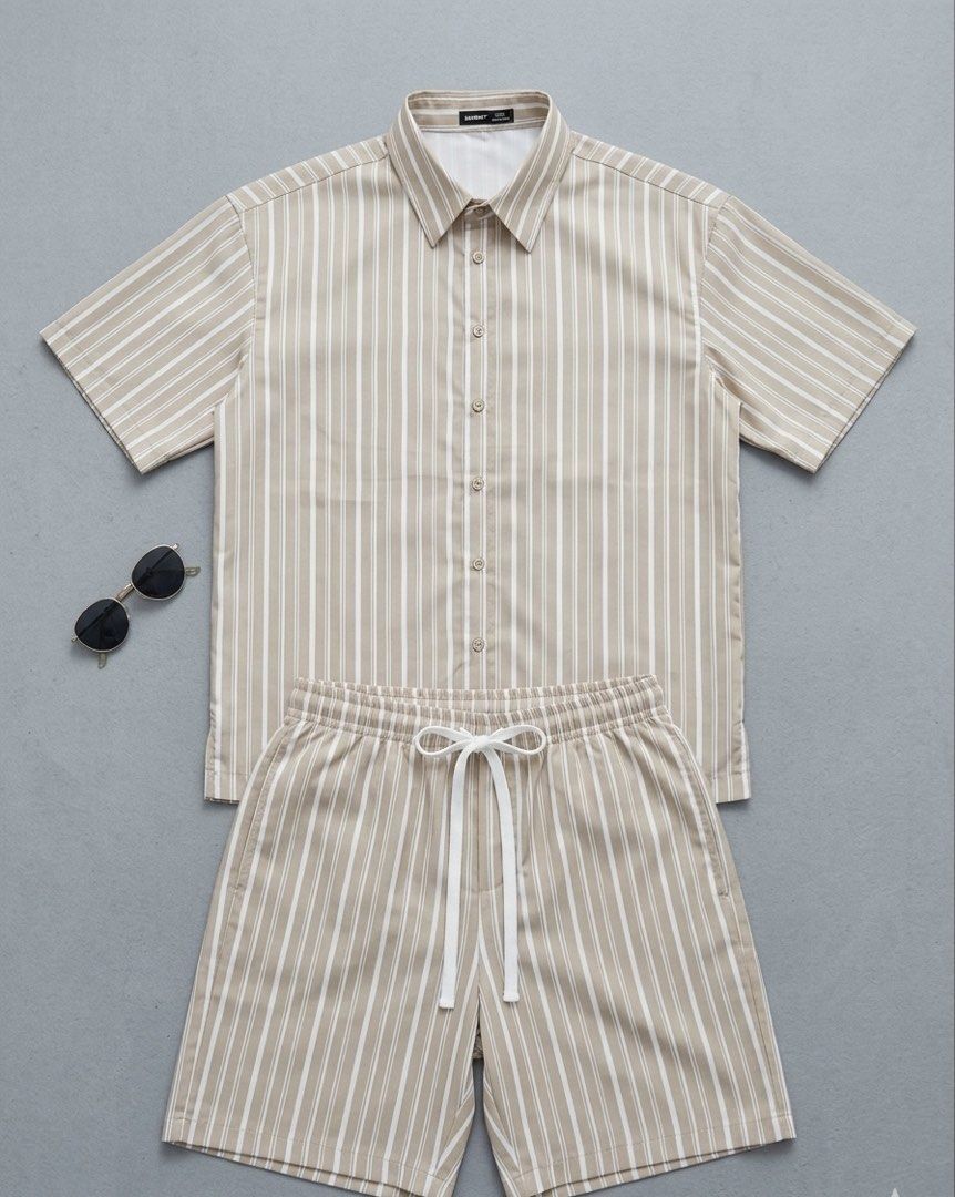 Men’s Coords Beach outfit shein (Category: Sets & Coordinates) located in Cavite. Submitted by cardibabe (Listing ID 1464021868, Image 1). Description: shein coords for men size : Small.