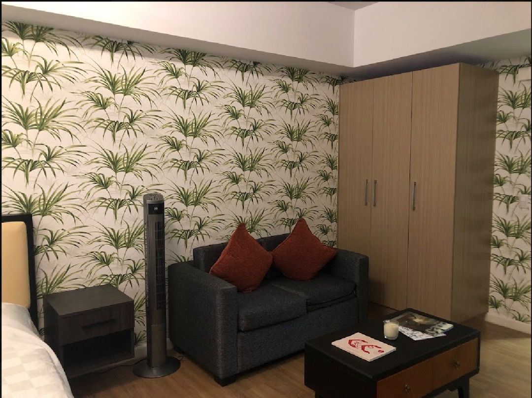 Meridien high street BGC Studio for lease (Category: Apartments & Condos) located in Quezon City. Submitted by mmariel_09274239298 (Listing ID 1463994701, Image 2). Description: Fully Furnished .
