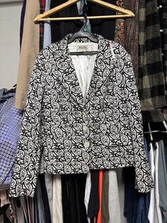 (Category: ) located in . Submitted by isabelasthriftclothes (Listing ID 1464064049, Image 1). Description: .