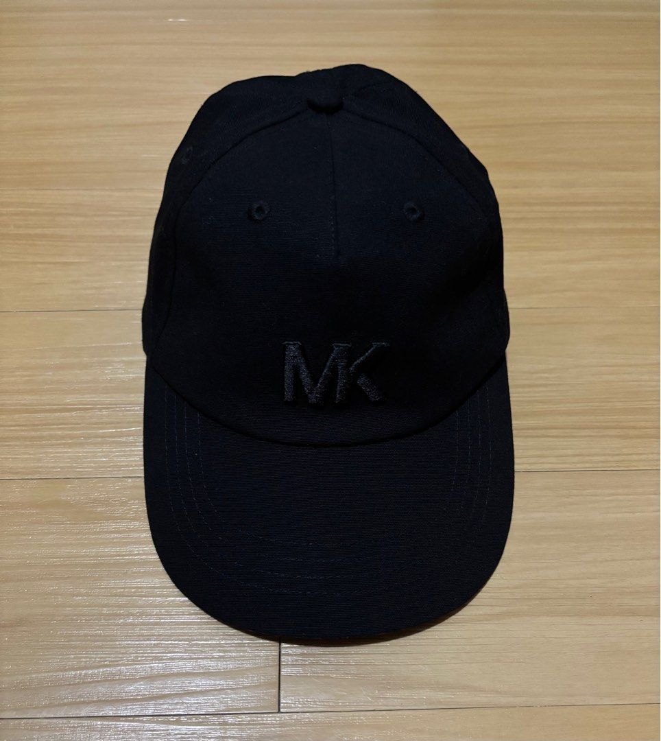 Michael Kors Unisex Black Cap One Size (Category: Caps & Hats) located in Quezon City. Submitted by beckyshop2024 (Listing ID 1464118979, Image 1). Description: - Never used, no more tag - Original from US - Adjustable.