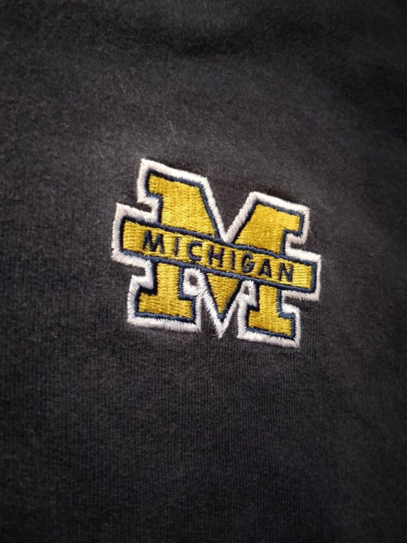 Michigan Crewneck Sweatshirt (Category: Activewear) located in Baguio. Submitted by bado.feels (Listing ID 1464042694, Image 2). Description: Color: Dark Navy Blue Color Rate: 9/10 Size Large(20x24) Sleeves 21 299+sf Baguio loc.