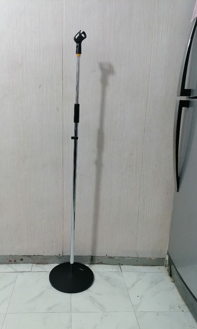 Microphone round base straight mic stand (Category: Microphones) located in Quezon City. Submitted by newwhale.f1c027 (Listing ID 1463947921, Image 2). Description: P1700 round base straight mic stand heavy duty stainless steel metal base adjustable height. Brandnew pick up Lagro fairview Q.C. or via delivery lalamove rider po. Delivery fee sagot po ni buyer. Fb page BSAonlinestore call 092zero 8114159 .