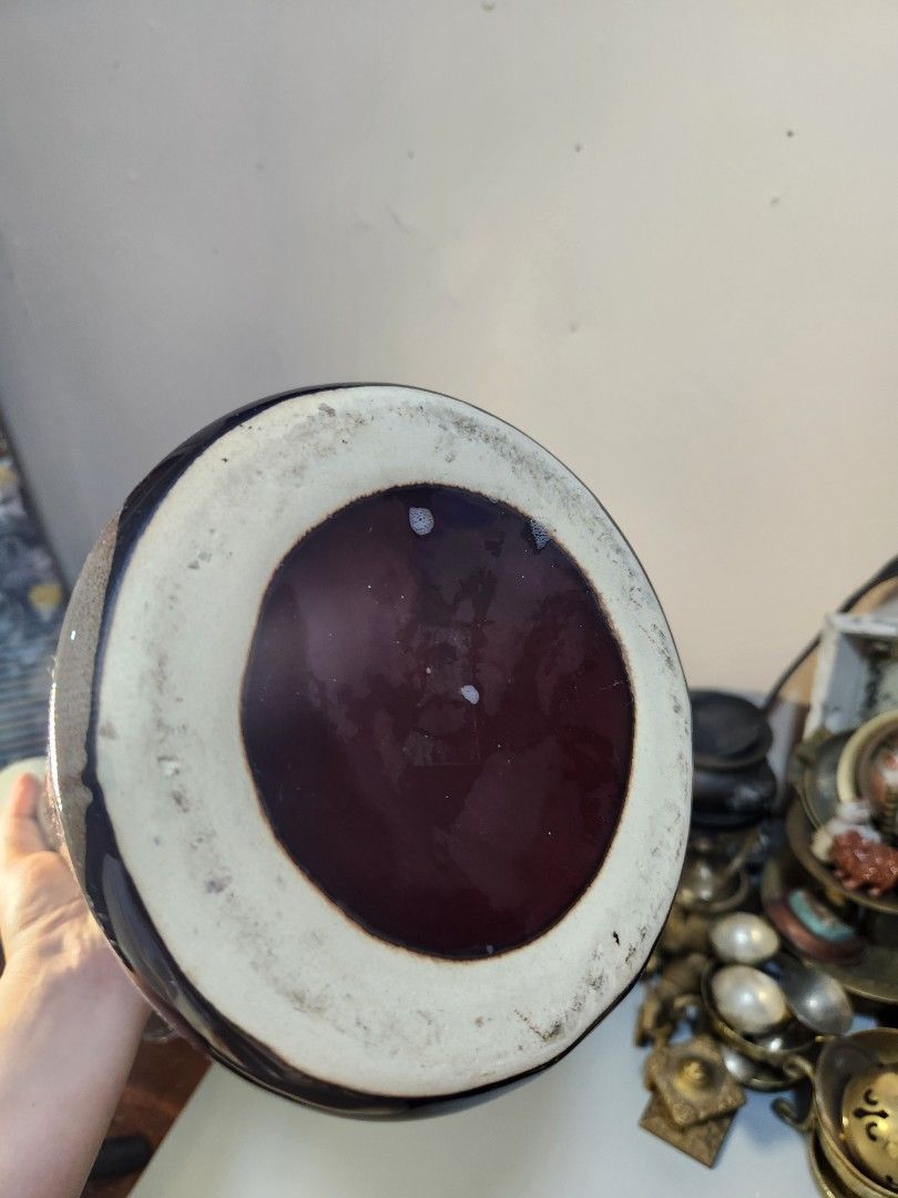 Mid-Century Modern Tapered Ceramic Vase - Statement Home Decor (Category: Vases & Decorative Bowls) located in Baguio. Submitted by tindahanbagtown2600 (Listing ID 1463987517, Image 3). Description: UK Surplus | Japan Surplus Container Items Location: Baguio City, Benguet 2600 Dropping | Meet-Up | Shipping Nationwide.