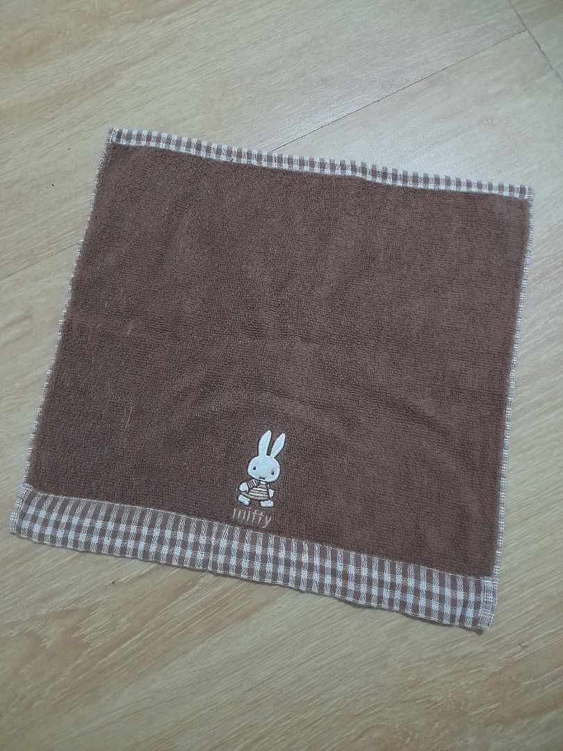 MIFFY MINI TOWEL (Category: Character Goods) located in Bulacan. Submitted by nansantiago (Listing ID 1464042403, Image 1). Description: MIFFY MINI TOWEL 13.5x12.5" 🏷️ ₱85‼️ 📍 Location: Plaridel, Bulacan 💸 Mode of Payments: Gcash / BPI 📦 Pick-up / Ship 🚚 Couriers : Flash Express / SPX / Lalamove.