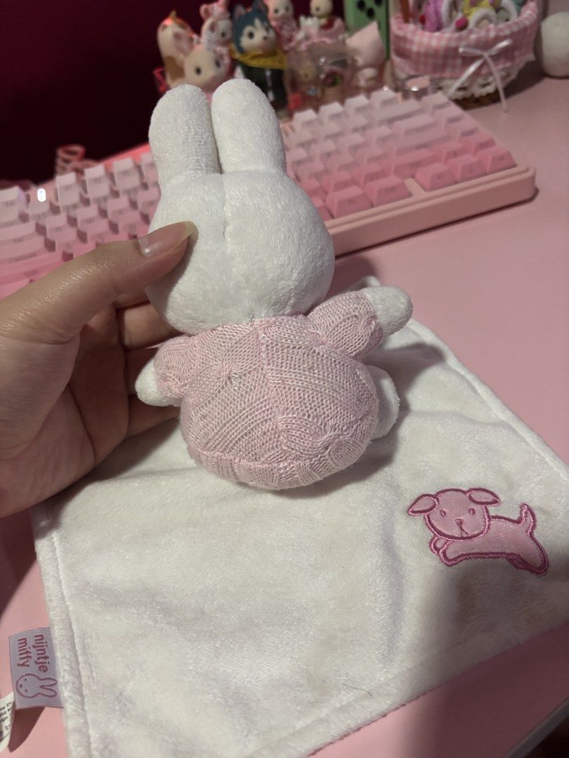 Miffy Plush with Cuddle Blanket + Running Dapa Miffy (Category: Plushies & Soft Toys) located in Quezon City. Submitted by yearofthebunny (Listing ID 1464070233, Image 3). Description: Issues: Miffy is detached from the blanket, you will need to sew back on if you prefer them in one piece No issues for Miffy dapa.