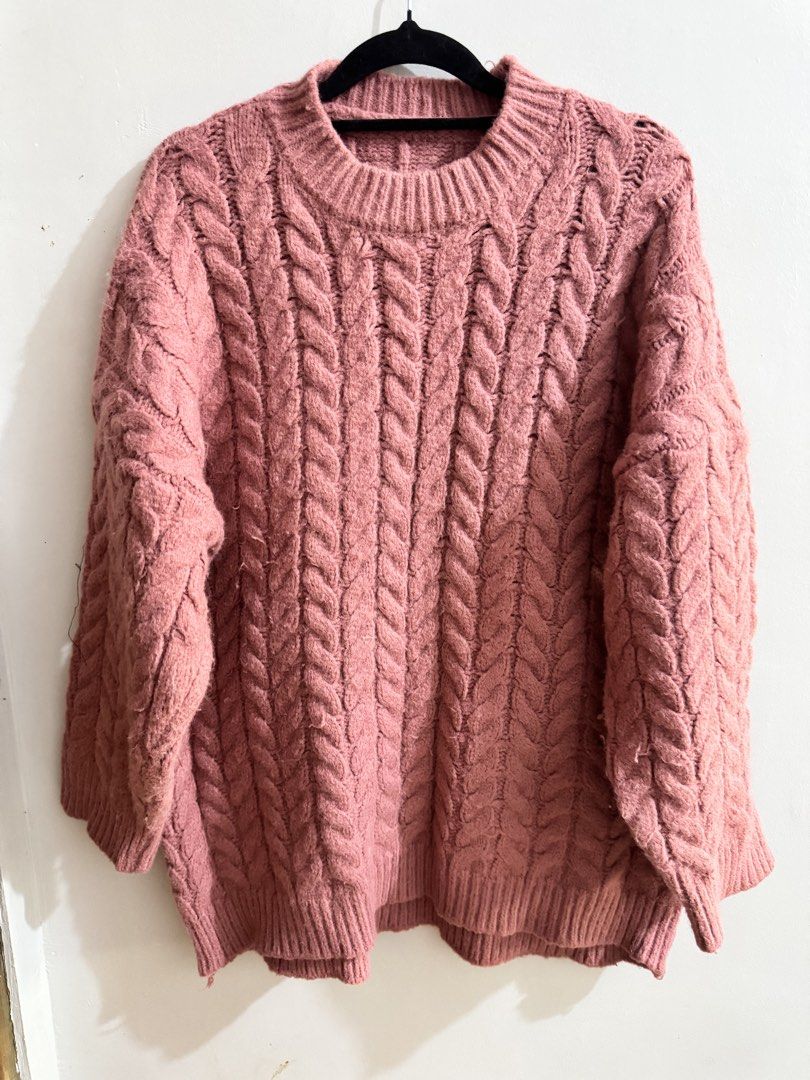 mila sweaters (Category: Others Tops) located in Manila. Submitted by peppaa.834 (Listing ID 1463983536, Image 1). Description: .