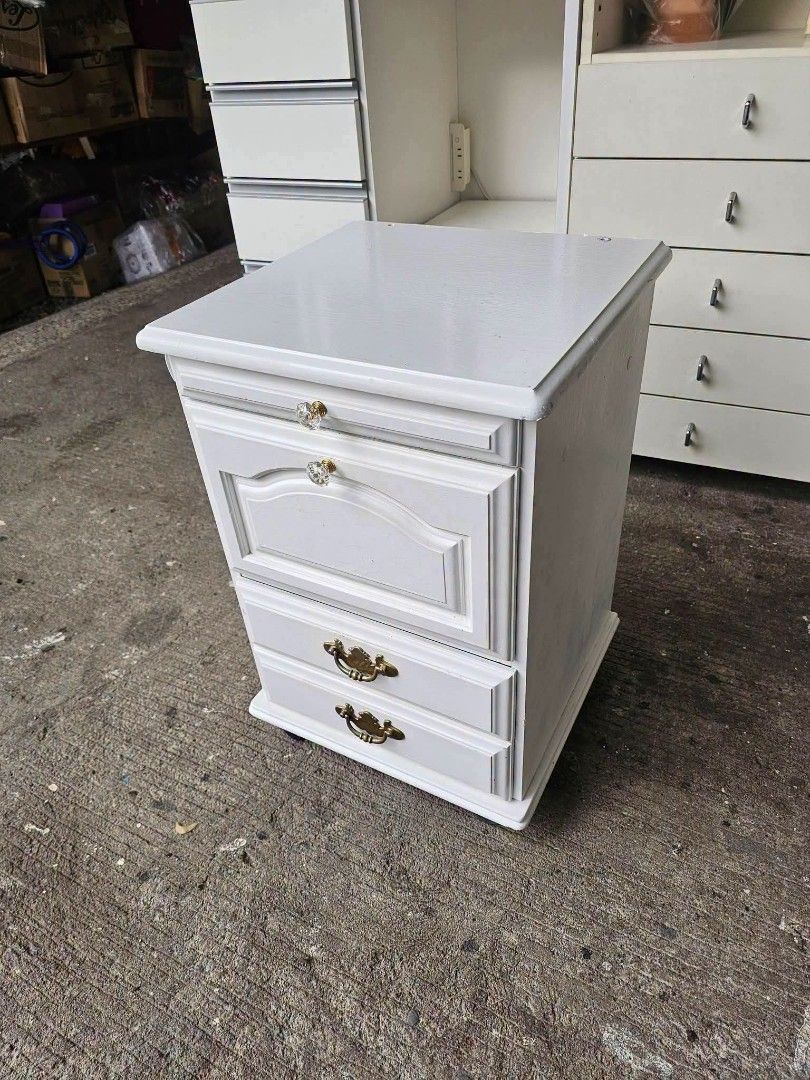 Mini Cabinet (Category: Shelves, Cabinets & Racks) located in Meycauayan. Submitted by marygracecasimiro (Listing ID 1464134603, Image 2). Description: Mini Cabinet ‼️₱4,000‼️ ✔L-16 H-23 W-15 inches 📏 ✔️1 Reclined and 3 Drawers 🗄 ✔️Solidwood & Mdf Back! 💢 ✔Scratches As-is! 👌🩷💙.