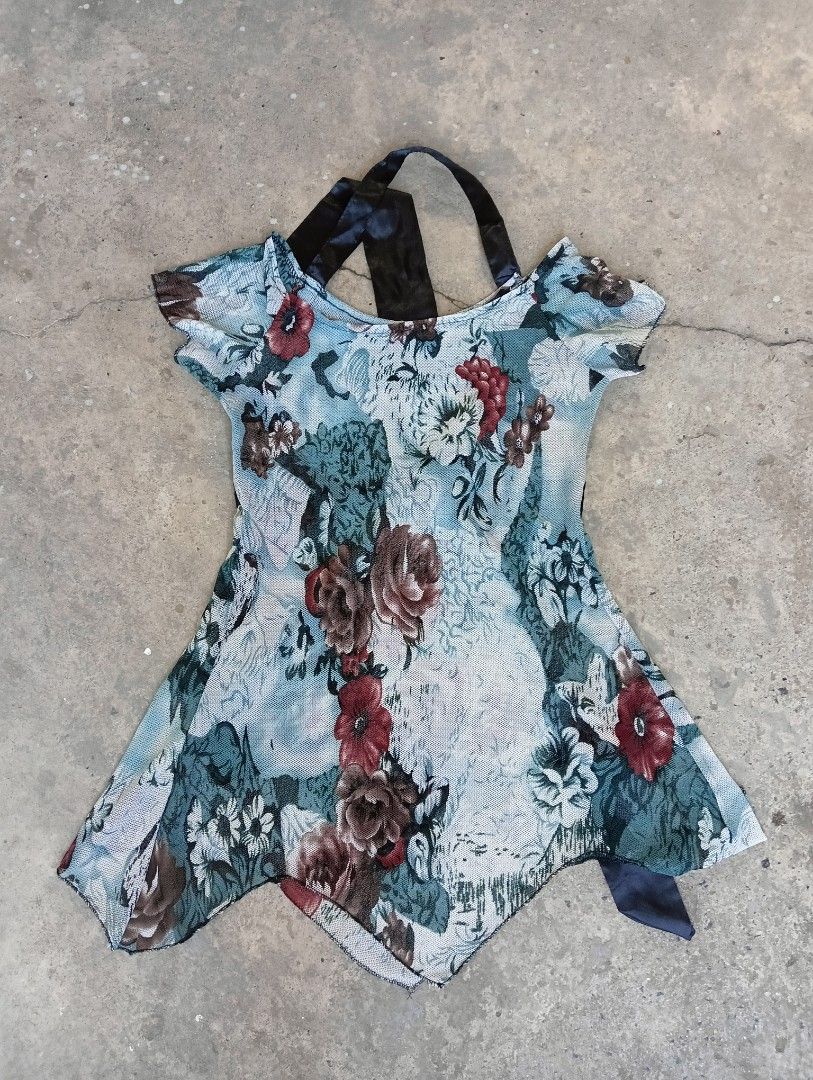 Mini dress halter mesh (Category: Others Tops) located in Subic. Submitted by gentlecloud-8030a3 (Listing ID 1463994179, Image 2). Description: Vintage Y2KMini Halter dress size S excellent condition 300+shipping.