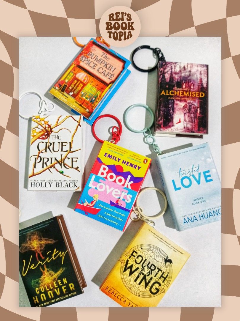 MINI HB BOOK KEYCHAIN (Category: Storybooks) located in Binalonan. Submitted by booktopia_by_rei (Listing ID 1464032739, Image 1). Description: ✨ CUSTOMIZABLE! Send us your favorite book titles and we’ll make them mini! 📩 DM NOW to order and send your requested book titles! MOD: Direct JnT (NO COD) MOP: Gcash/eWallet — Payment first Shipping fee: 𝐋𝐮𝐳𝐨𝐧 ₱45 | 𝐕𝐢𝐬 ₱60 | 𝐌𝐢𝐧 ₱70.