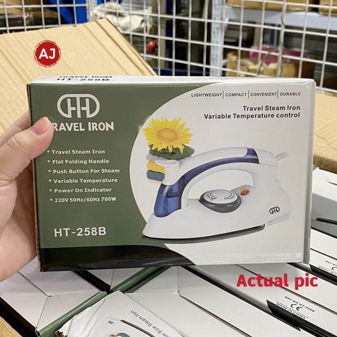 Mini Steam travel iron (Category: Irons & Steamers) located in Manila. Submitted by erick80762 (Listing ID 1463994886, Image 2). Description: .