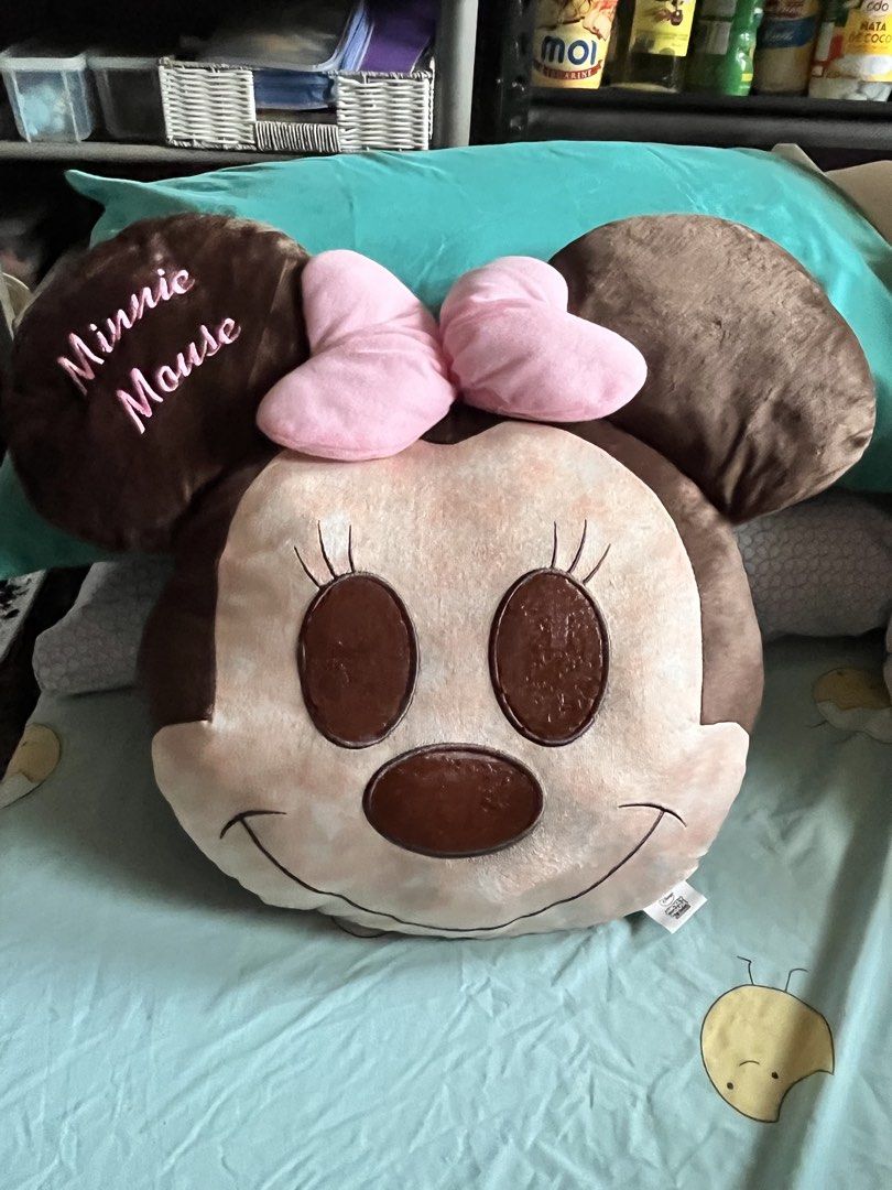 Minnie Mouse travel pillow #1 (Category: Plushies & Soft Toys) located in Paranaque City. Submitted by bonsaiart (Listing ID 1464135965, Image 1). Description: Brand new 650(fixed)+ sf Payment first policy (gcash/ paymaya) Shipping ONLY (J&t) NO TO COD NO TO MEETUP NO TO COP (LBC) No breaking of set or bundle.
