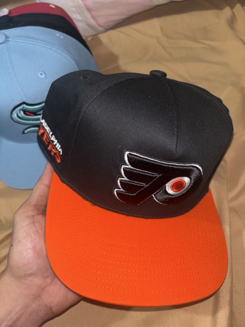 Mitchell & Ness (Category: Everything Else Others) located in Manila. Submitted by piedadorla95994 (Listing ID 1464117376, Image 1). Description: .