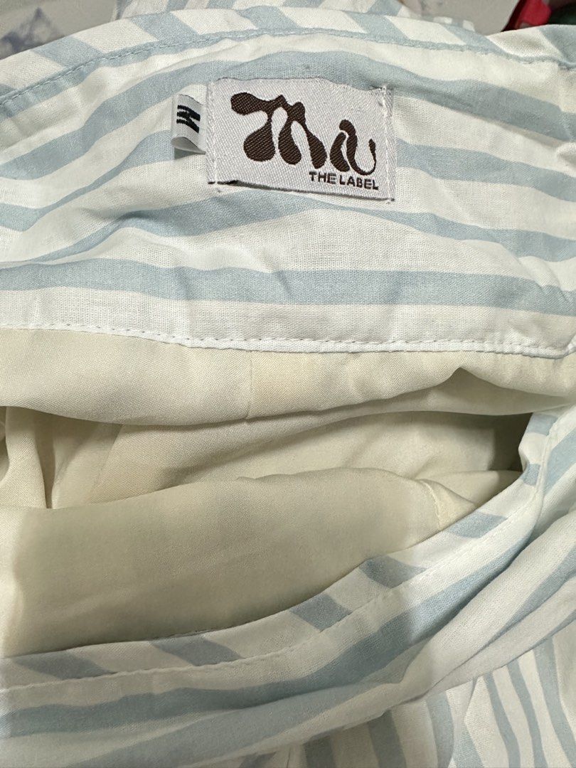 Miu The Label Cairo Pants (Category: Other Bottoms) located in Hermosa. Submitted by alxgtz (Listing ID 1464024950, Image 3). Description: Brand new never worn, tag removed Has double lining on upper area (to prevent it from becoming see through) Very comfy material.