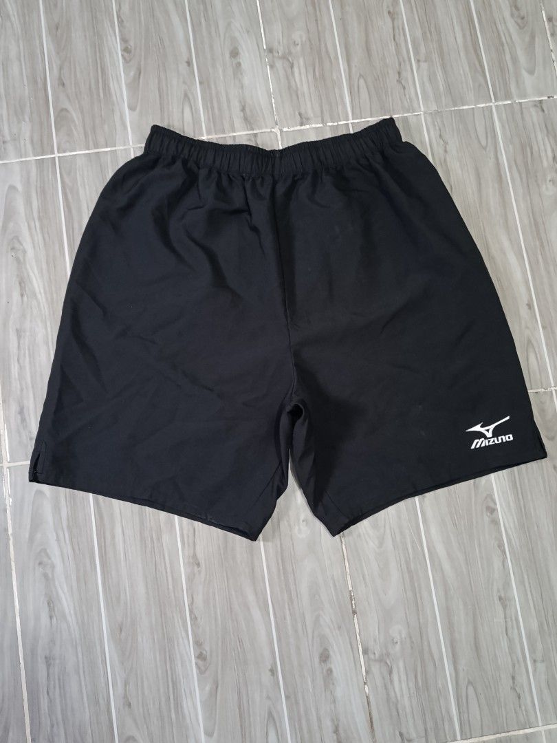 MIZUNO SPORTS SHORT (freeshipping) (Category: Shorts) located in Quezon City. Submitted by gyl-stop (Listing ID 1464053028, Image 1). Description: free shipping 28-38 x 20 excellent condi cr: 9.8/10 issue: missing lace.