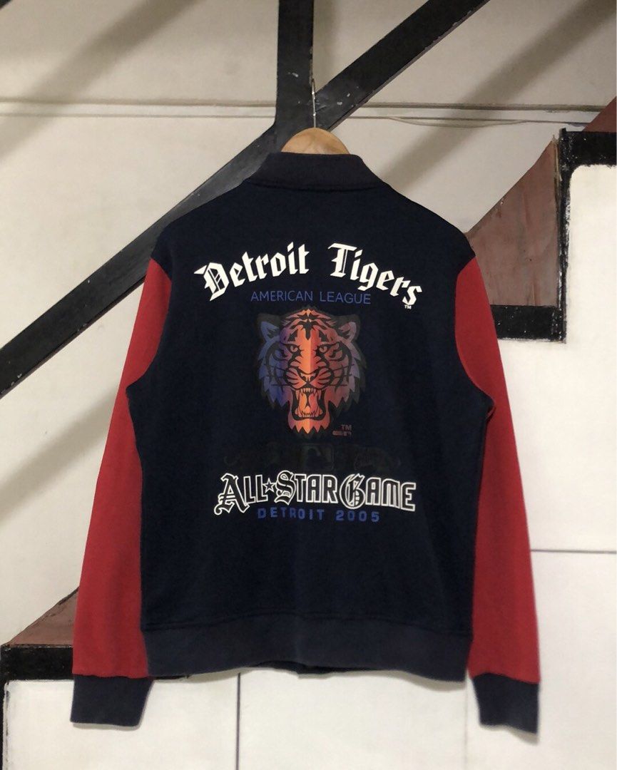 MLB Detroit Tigers (Category: Announcements) located in Imus. Submitted by gabrielseth_12 (Listing ID 1463970851, Image 2). Description: MLB Detroit Tigers jacket Size medium No issue Excellent condition 300pesos Imus cavite location .