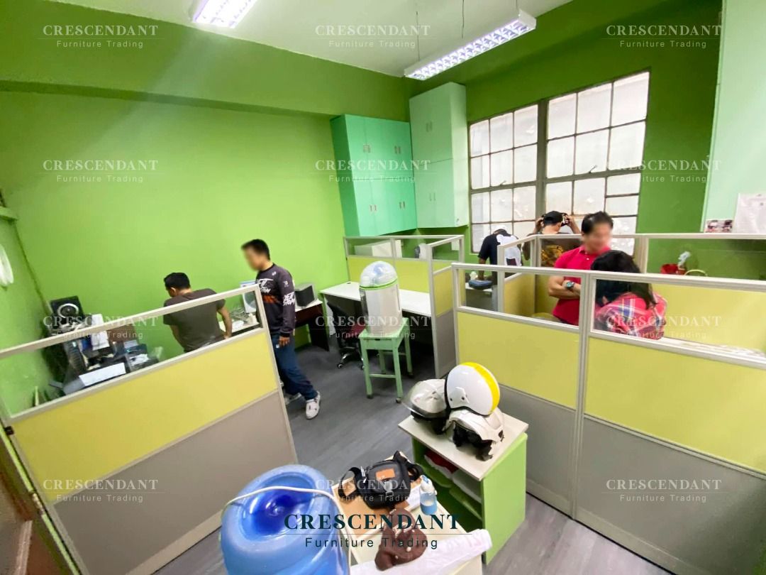 Modular Office Partition With Glass (Category: Office Furniture & Fixtures) located in Pasig City. Submitted by abicft (Listing ID 1463959171, Image 2). Description: (THE PRICE IS FOR POSTING PURPOSES ONLY) CUSTOMIZE OFFICE PARTITION Custom-color, measurement 📌FREE QUOTATION! 📌FREE SITE VISIT & FREE ESTIMATE within Metro Manila 📌FREE 2D AND 3D LAYOUT or you can send us your measurement/layout. 📍Other products: ✅Office Partition ✅Steel Cabinet