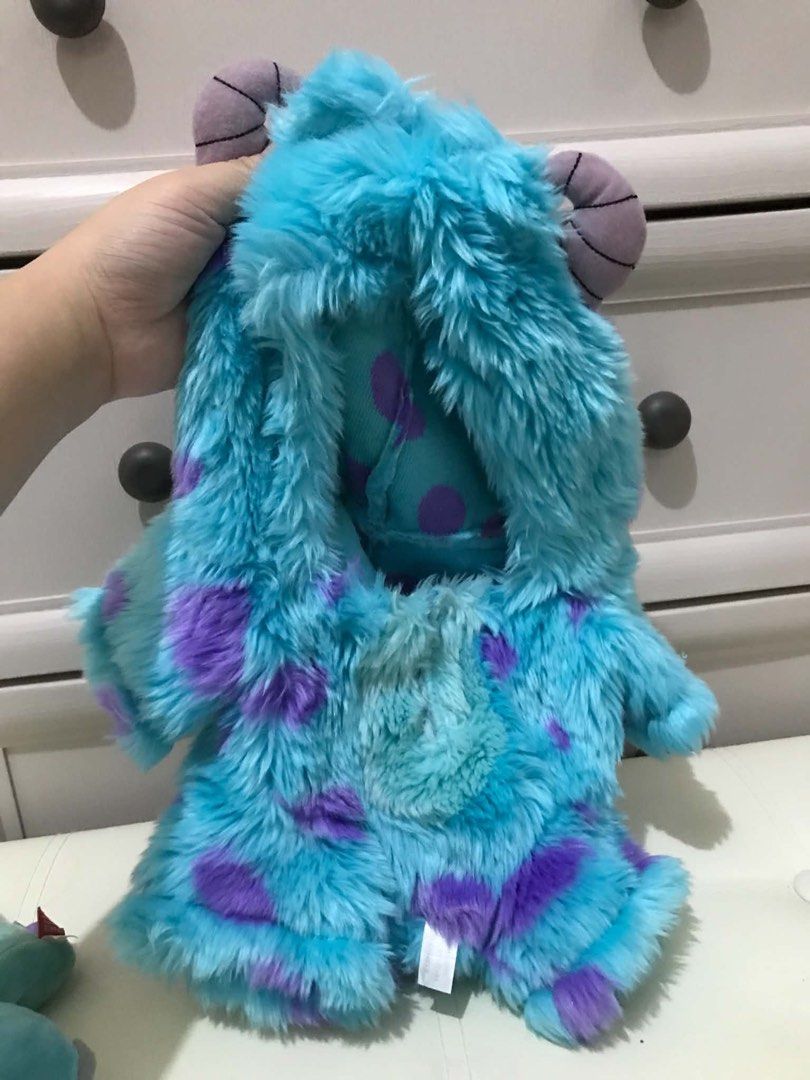 Monsters Inc Sulley Ubear Costume (Category: Plushies & Soft Toys) located in Manila. Submitted by hearthearty (Listing ID 1464046475, Image 2). Description: Ubear costume for L size Ubear photo for reference Costume only.