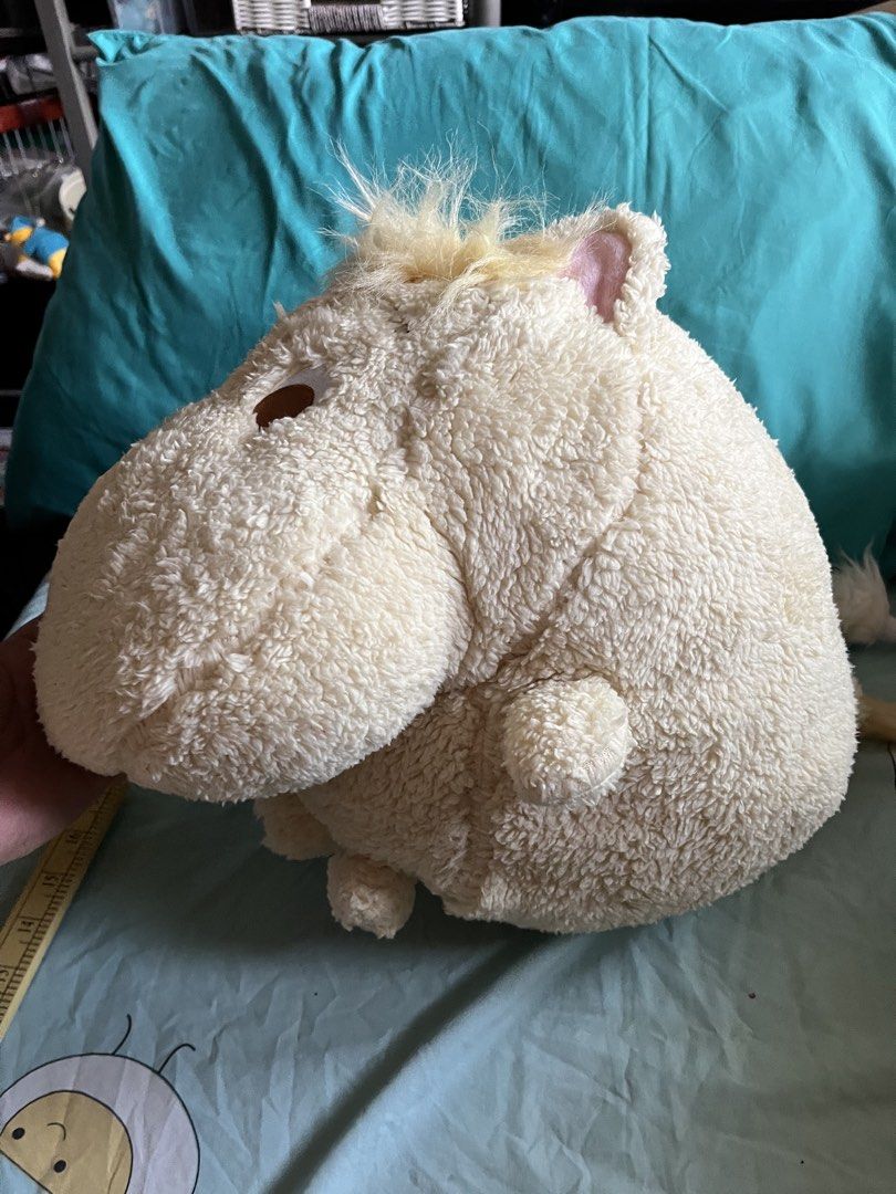 Moomin yellow plain big (Category: Plushies & Soft Toys) located in Paranaque City. Submitted by bonsaiart (Listing ID 1464044519, Image 2). Description: Pre owned Good Condition Bulky 1000(fixed)+ sf Payment first policy (gcash/ paymaya) Shipping ONLY (J&t) NO TO COD NO TO MEETUP NO TO COP (LBC) No breaking of set or bundle.