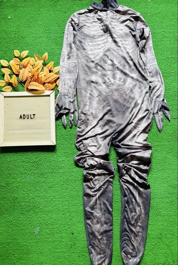 morphsuit halloween costime (Category: Jumpsuits) located in San Mateo. Submitted by ariakid47 (Listing ID 1463951626, Image 1). Description: .