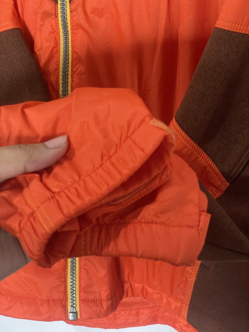 Mountia Hiking Jacket (Category: Coats, Jackets and Outerwear) located in Tuguegarao City. Submitted by ziggerryy (Listing ID 1464116043, Image 3). Description: No flaws. No holes Fits M-L Unisex.